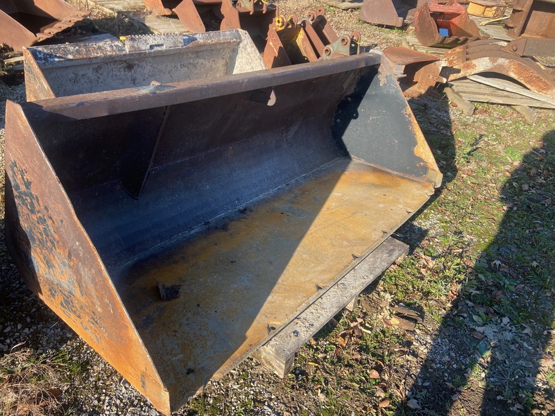 Attachments  Bucket - 7FT Photo